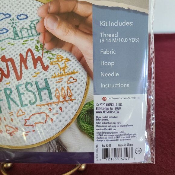 Art Skills Crafter's Closet "Farm Fresh" Rustic Farm Style Embroidery Kit NWT - Picture 4 of 16
